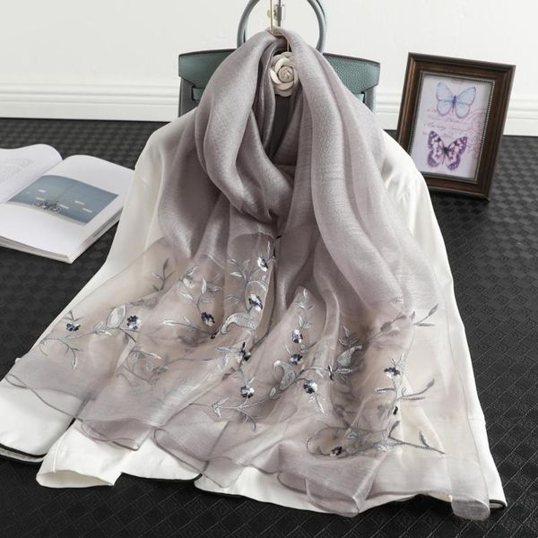 scarves 2021 solid silk women scarf warm wool shawls lady wraps bufanda floral pashmina embroidery foulard wholesale hijab, Blue;gray
scarves 2021 solid silk women scarf warm wool shawls lady wraps bufanda floral pashmina embroidery foulard wholesale hijab, Blue;gray