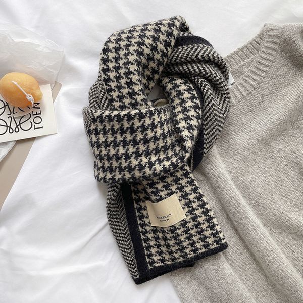 qianniao plaid scarf female autumn and winter korean version versatile student knitted wool warm bib men's fashion, Blue;gray
qianniao plaid scarf female autumn and winter korean version versatile student knitted wool warm bib men's fashion, Blue;gray