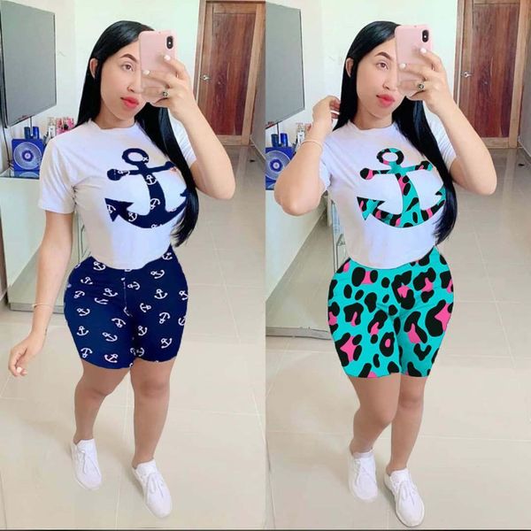2021 summer new women 's suits ladies 's sports suit casual printing round neck t-shirt shorts two - piece set, Gray
2021 summer new women 's suits ladies 's sports suit casual printing round neck t-shirt shorts two - piece set, Gray