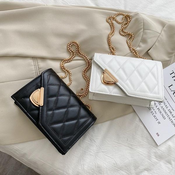 summer women's bag quilted pouches 2021 new fashion chain shoulder messenger bag small square bags for women
summer women's bag quilted pouches 2021 new fashion chain shoulder messenger bag small square bags for women