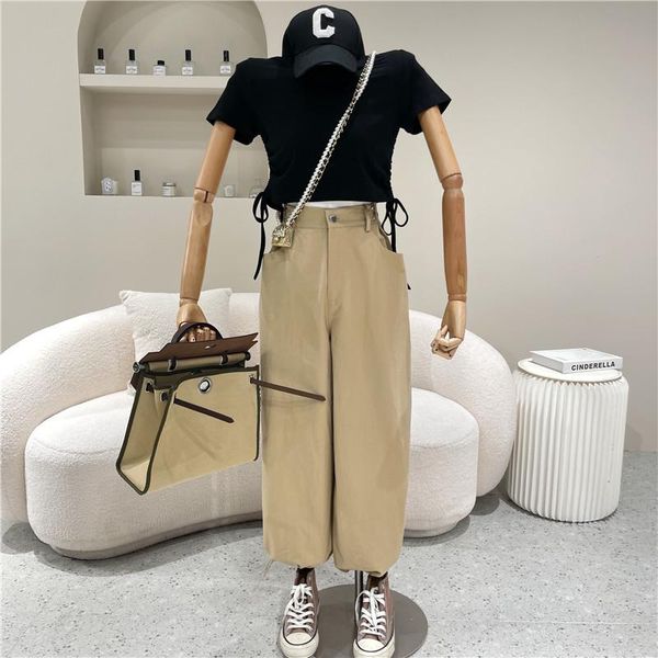 women's two piece pants niche design clothing summer 2021 side drawstring short sleeve t-shirt + loose casual khaki overalls set, White
women's two piece pants niche design clothing summer 2021 side drawstring short sleeve t-shirt + loose casual khaki overalls set, White