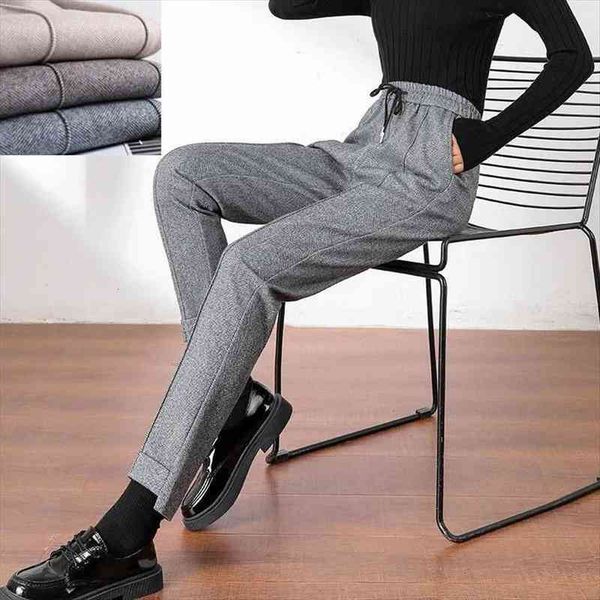 thickened herringbone woolen trousers women autumn winter casual harem pants female high-waist straight casual trousers, Black;white
thickened herringbone woolen trousers women autumn winter casual harem pants female high-waist straight casual trousers, Black;white