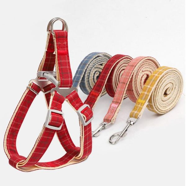 dog collars & leashes pet chest strap striped traction rope anti-bite wear-resistant adjustable reflective walking harnesses supply
dog collars & leashes pet chest strap striped traction rope anti-bite wear-resistant adjustable reflective walking harnesses supply