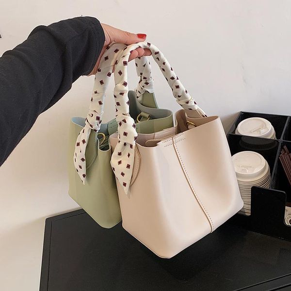 evening bags crossbody designer mini bucket pu leather for women 2021 fashion trendy shoulder handbags and purses solid color
evening bags crossbody designer mini bucket pu leather for women 2021 fashion trendy shoulder handbags and purses solid color