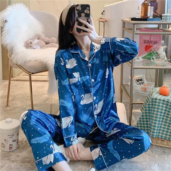 women's sleepwear flower ladies pajamas sui 2021 spring and autumn long-sleeve trousers plus size cardigan ice silk loungewear indoor, Black;red
women's sleepwear flower ladies pajamas sui 2021 spring and autumn long-sleeve trousers plus size cardigan ice silk loungewear indoor, Black;red