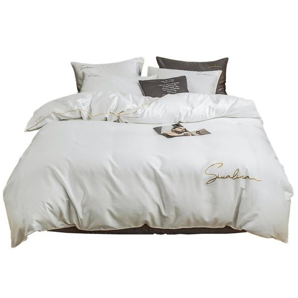 bedding sets 2021 four-piece simple cotton double household bed sheet quilt cover embroidered piping comfortable white color
bedding sets 2021 four-piece simple cotton double household bed sheet quilt cover embroidered piping comfortable white color