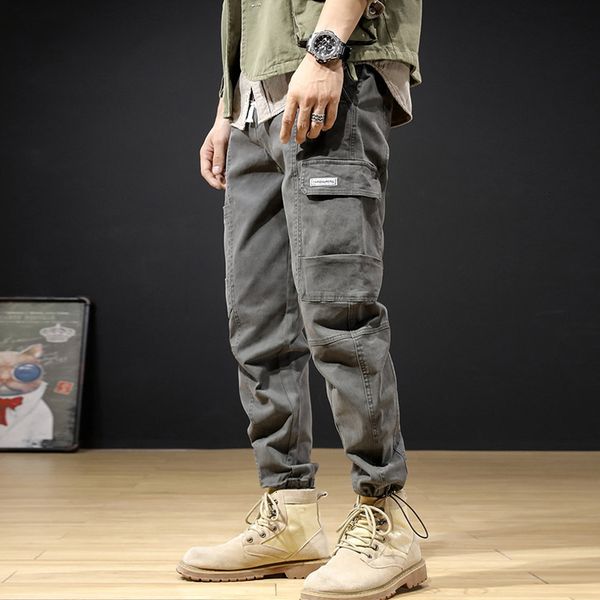 2021 new newly fashion designer men jeans loose fit big pocket casual cargo pants slack bottom streetwear overall hip hop jogger trouse 1sl2, Blue
2021 new newly fashion designer men jeans loose fit big pocket casual cargo pants slack bottom streetwear overall hip hop jogger trouse 1sl2, Blue