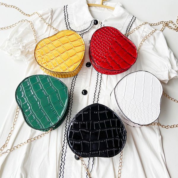 handbag small bag women 2021 fashion love versatile peach heart heart-shaped mini one shoulder messenger
handbag small bag women 2021 fashion love versatile peach heart heart-shaped mini one shoulder messenger
