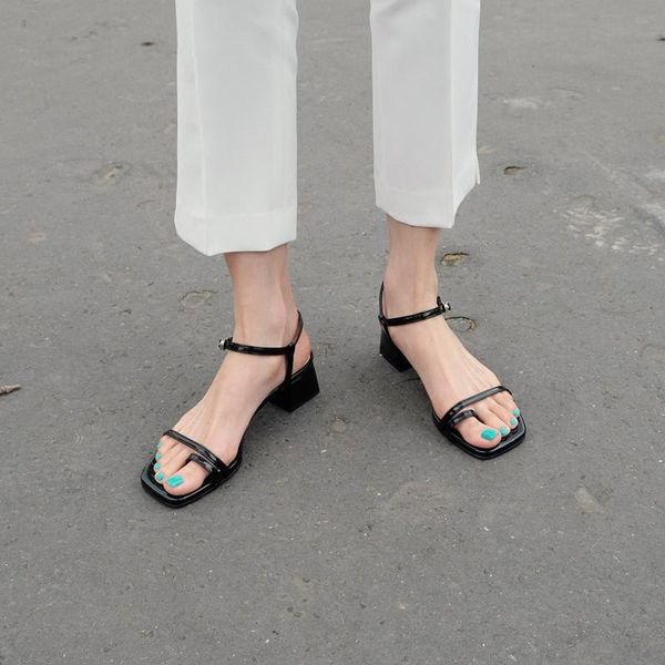 clip toe narrow band gladiator sandals women thick high heels leather band summer dress shoes ankle buckle sandalias mujer 2021, Black
clip toe narrow band gladiator sandals women thick high heels leather band summer dress shoes ankle buckle sandalias mujer 2021, Black