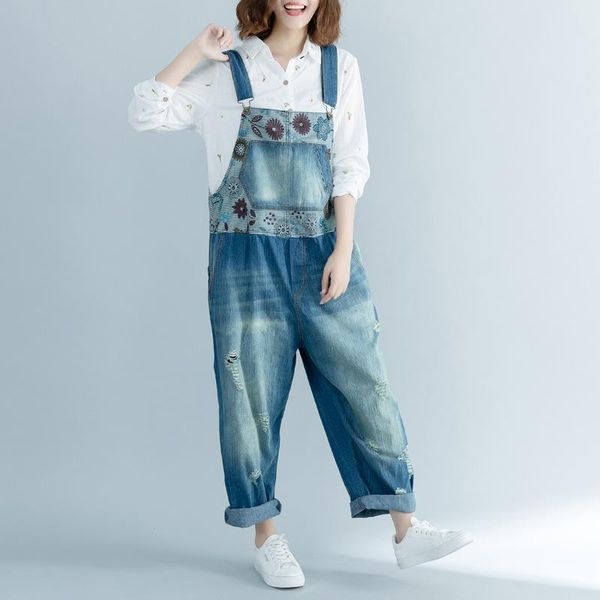 women's jeans washed strap bleached adjustable old blue hole appliques big pocket pants
women's jeans washed strap bleached adjustable old blue hole appliques big pocket pants