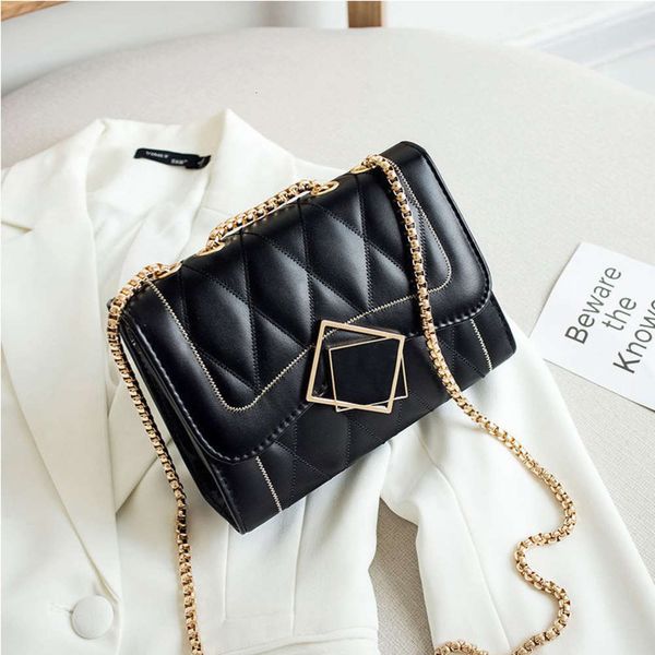 hbp fashion 2021 new summer super fire messenger bag casual women's fashion trend lingge one shoulder chain
hbp fashion 2021 new summer super fire messenger bag casual women's fashion trend lingge one shoulder chain