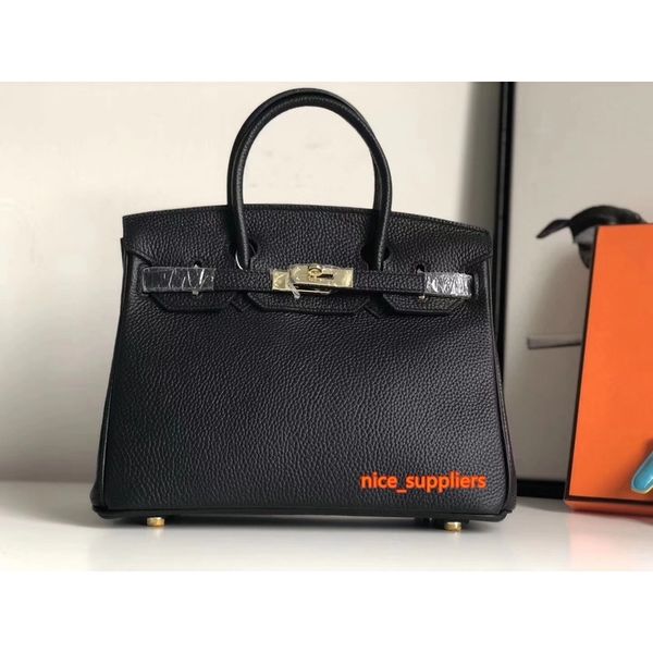 famous brand designer women handbags all cow leather bags durable end quality width good package have dust bags wallets 3 size, Red;black
famous brand designer women handbags all cow leather bags durable end quality width good package have dust bags wallets 3 size, Red;black