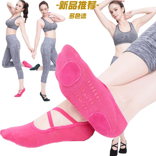 autumn and winter new style yoga socks anti slip yoga socks open back professional women's point silicone plus cow leather round head c, Black;white
autumn and winter new style yoga socks anti slip yoga socks open back professional women's point silicone plus cow leather round head c, Black;white