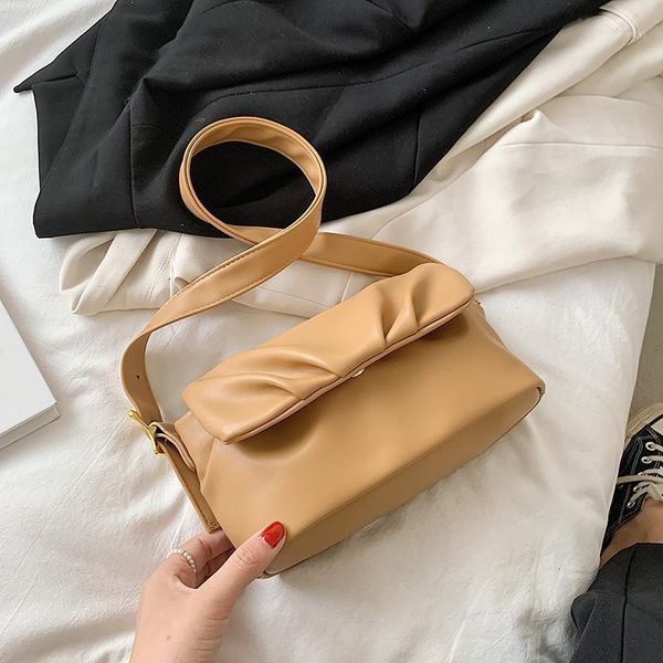 evening bags solid color folds pu leather flap shoulder for women 2021 fashion female bag luxury designer handbags and purses1
evening bags solid color folds pu leather flap shoulder for women 2021 fashion female bag luxury designer handbags and purses1