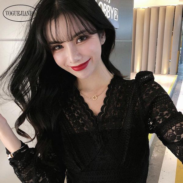 women's blouses & shirts spring 2021 korean version high elastic lace bottoming shirt solid v collar ropa mujer blusas bluzki damskie c, White
women's blouses & shirts spring 2021 korean version high elastic lace bottoming shirt solid v collar ropa mujer blusas bluzki damskie c, White