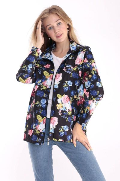 women's trench coats waterproof pocket zipper hooded pattern thin raincoat, Tan;black
women's trench coats waterproof pocket zipper hooded pattern thin raincoat, Tan;black