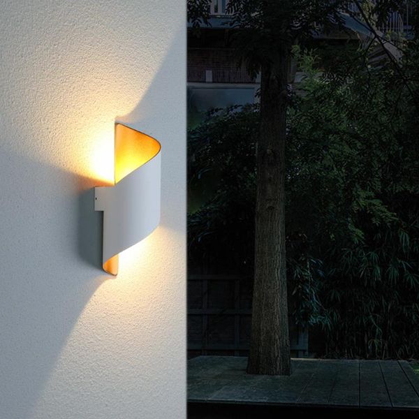 wall lamp 10w led light indoor outdoor home decor up and down lights waterproof bedroom living room staircase background
wall lamp 10w led light indoor outdoor home decor up and down lights waterproof bedroom living room staircase background