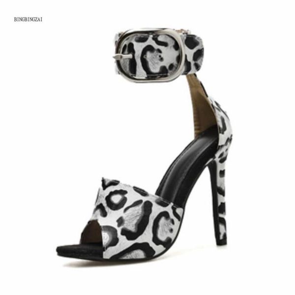 2021 new authentic leopard print ladies sandals luxury fashion show 11 cm stiletto heels size 4-9 bbzai, Black
2021 new authentic leopard print ladies sandals luxury fashion show 11 cm stiletto heels size 4-9 bbzai, Black