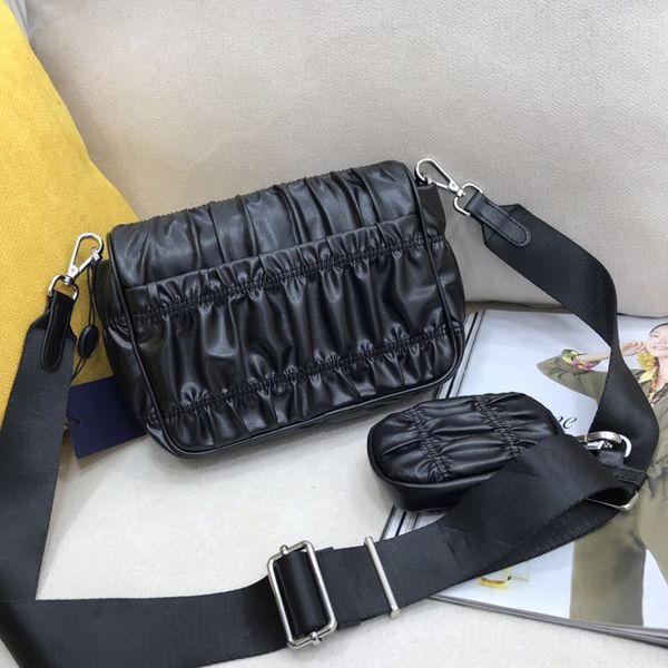 2021 women design nylon hobo pleated black bag 2 in 1 underarm luxury shoulder bags flap purse tote gift pd0007
2021 women design nylon hobo pleated black bag 2 in 1 underarm luxury shoulder bags flap purse tote gift pd0007