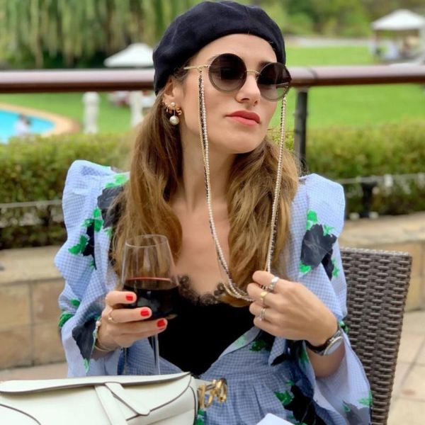 sunglasses chainless personality metal frameless fashion trend elegant ladies all-match round, White;black
sunglasses chainless personality metal frameless fashion trend elegant ladies all-match round, White;black