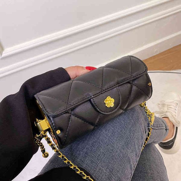 camellia lipstick cylinder bag female 2021 new autumn and winter versatile leather chain bag single shoulder messenger pillow bag with logo
camellia lipstick cylinder bag female 2021 new autumn and winter versatile leather chain bag single shoulder messenger pillow bag with logo