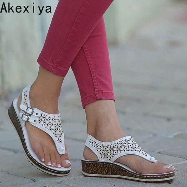 dress shoes wedge heel plus size clip toe sandals female 2021 summer explosion models roman belt buckle, Black
dress shoes wedge heel plus size clip toe sandals female 2021 summer explosion models roman belt buckle, Black