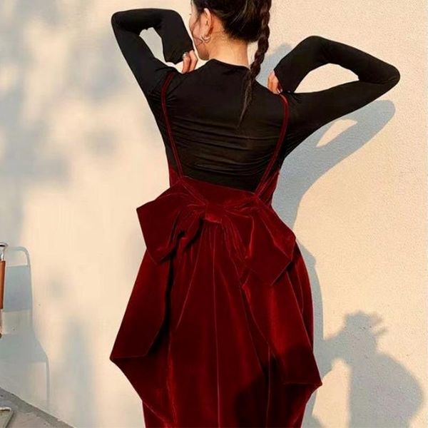 casual dresses big bow velvet dress backless cami straps wine red black midi women korean sweet elegant autumn female clothing, Black;gray
casual dresses big bow velvet dress backless cami straps wine red black midi women korean sweet elegant autumn female clothing, Black;gray