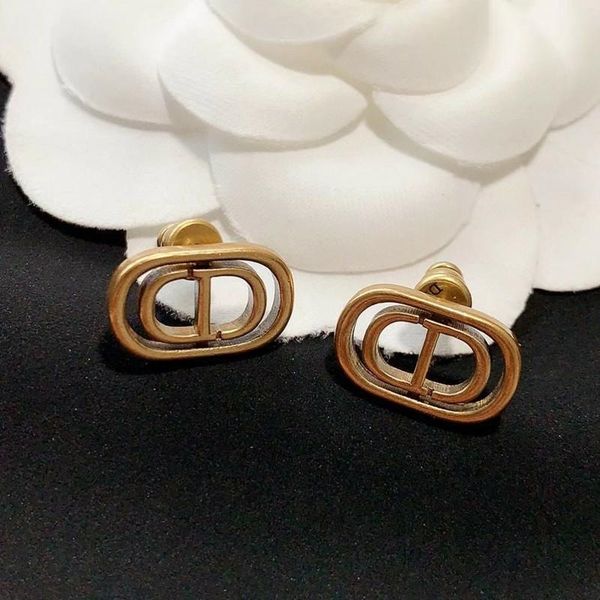 70% off outlet online family's new golden earrings