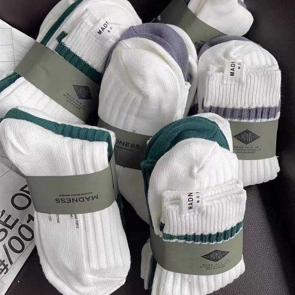 sports, casual correct version madness men's and women's medium tube pure cotton socks yu wenle sports stockings tide, Black
sports, casual correct version madness men's and women's medium tube pure cotton socks yu wenle sports stockings tide, Black