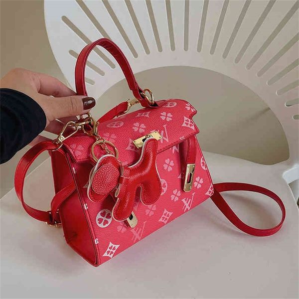 85% off shop for sale fashion hand-held 2022 new bride wedding messenger printed single shoulder bag net red same style
85% off shop for sale fashion hand-held 2022 new bride wedding messenger printed single shoulder bag net red same style