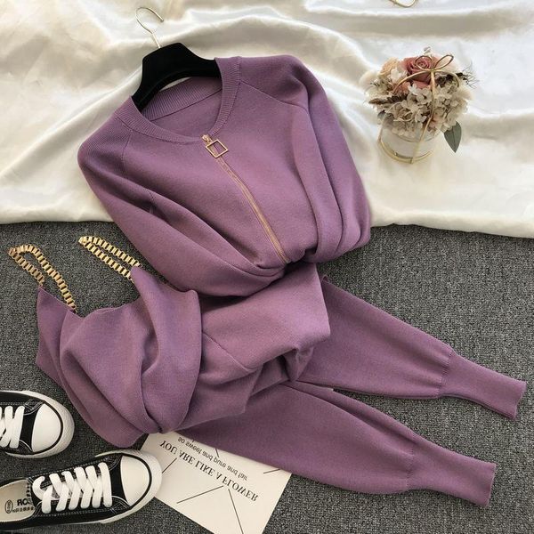 2021 autumn knitted sweater suit casual new product temperament chain vest knitted jacket + elastic pants three-piece sets, White
2021 autumn knitted sweater suit casual new product temperament chain vest knitted jacket + elastic pants three-piece sets, White