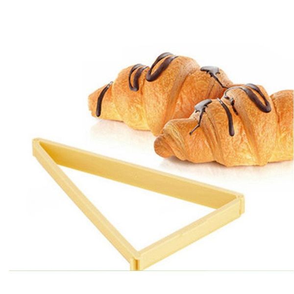 baking & pastry tools 2021 plastic croissant knife mold roller bread line dough slice kitchen gadget accessories
baking & pastry tools 2021 plastic croissant knife mold roller bread line dough slice kitchen gadget accessories