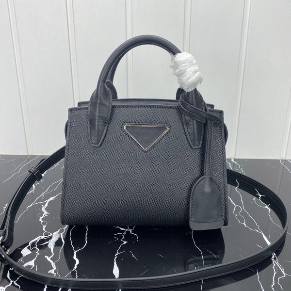 new shoulder bags women handbag crossbody bag brands designer handbags flower printing bag size:22*16.5*11.5cm black1, Black
new shoulder bags women handbag crossbody bag brands designer handbags flower printing bag size:22*16.5*11.5cm black1, Black