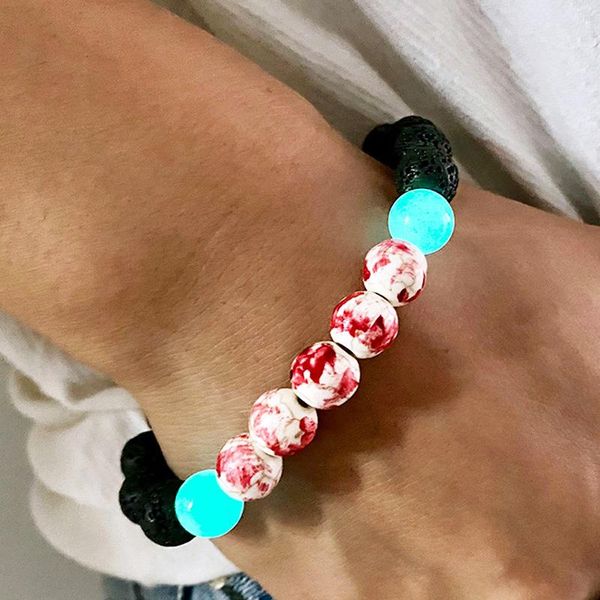 beaded, strands natural stone beads halloween bloodstained bracelet black volcanic lava beaded skull volcanic-stone chain on hand
beaded, strands natural stone beads halloween bloodstained bracelet black volcanic lava beaded skull volcanic-stone chain on hand