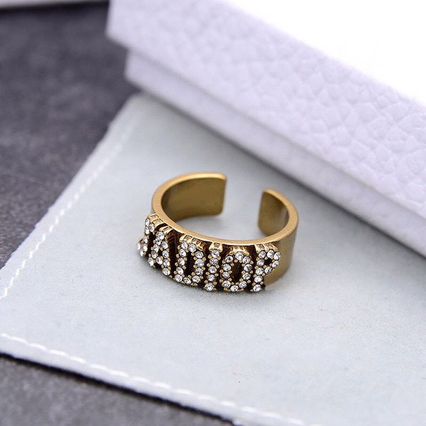 sense design high mainstream quality fashion d's ring / dijia's old brass letter inlaid with diamond and open net red, Silver 
sense design high mainstream quality fashion d's ring / dijia's old brass letter inlaid with diamond and open net red, Silver