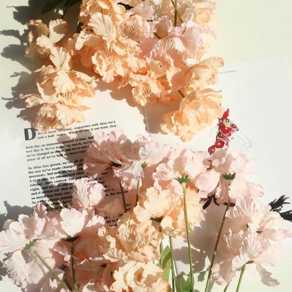 decorative flowers & wreaths 4heads/branch artificial azalea flower silk with leaves wedding party decor flores for home decoration living r
decorative flowers & wreaths 4heads/branch artificial azalea flower silk with leaves wedding party decor flores for home decoration living r