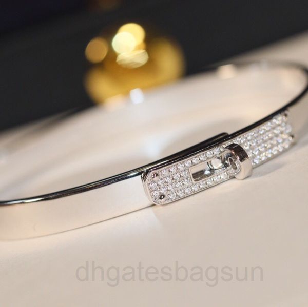 luxury bracelets v gold h home bracelet dayu same kelly diamond semi diamond 18k rose gold high quality, Black
luxury bracelets v gold h home bracelet dayu same kelly diamond semi diamond 18k rose gold high quality, Black