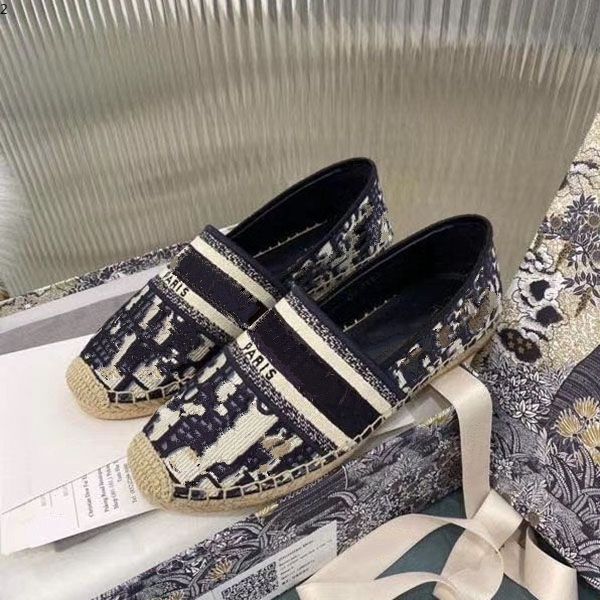 fisherman shoes with jacquard embroidery slipper basketball air platform sandal kanye triple vintage espadrille slides mkj0001, Red;white
fisherman shoes with jacquard embroidery slipper basketball air platform sandal kanye triple vintage espadrille slides mkj0001, Red;white