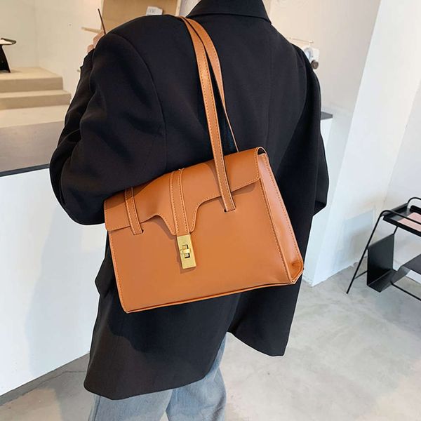 hbp capacity simple travel kelly autumn and winter 2021 new fashion women's one shoulder carrying carry on extra large bag
hbp capacity simple travel kelly autumn and winter 2021 new fashion women's one shoulder carrying carry on extra large bag