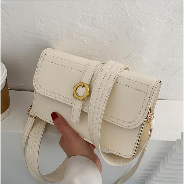 genuine leather 2021 new women designer bags handbags famous brands fashion designer large capacity ladies shoulder diagonal bag 1654
genuine leather 2021 new women designer bags handbags famous brands fashion designer large capacity ladies shoulder diagonal bag 1654