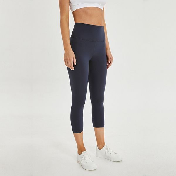 yoga pants for women pilates solid color high elastic sport jogger fitnessnude color skin yoga pants built-in pocket calf-length pants41222, White;red
yoga pants for women pilates solid color high elastic sport jogger fitnessnude color skin yoga pants built-in pocket calf-length pants41222, White;red