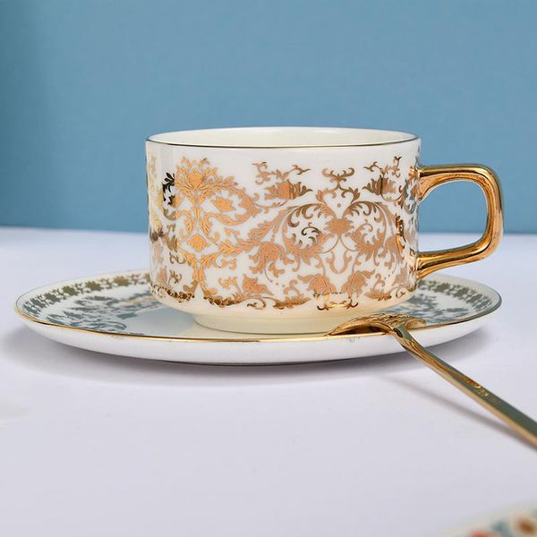 cups & saucers travel creative ceramic cup coffee mug bone china handle golden color saucer spoon chinese zestaw kawowy drinkware ef50cs
cups & saucers travel creative ceramic cup coffee mug bone china handle golden color saucer spoon chinese zestaw kawowy drinkware ef50cs