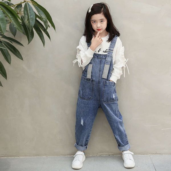 2021 spring new clothes children's and color matching jeans braces girls' trousers, Blue
2021 spring new clothes children's and color matching jeans braces girls' trousers, Blue