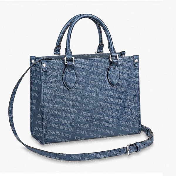 solid tote bags for women's flight mode totes embossed leather quality purses
solid tote bags for women's flight mode totes embossed leather quality purses
