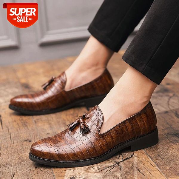men dress shoes gentleman personality trend paty leather wedding shoes men flats leather oxfords formal zapatos hombre #z66y
men dress shoes gentleman personality trend paty leather wedding shoes men flats leather oxfords formal zapatos hombre #z66y