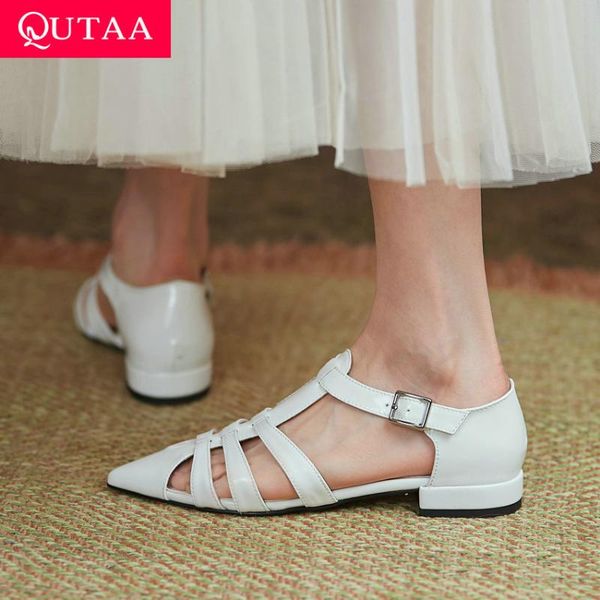qutaa 2021 patent leather cut outs t strap buckle female sandals square heel pointed toe summer women shoes size 34-39, Black
qutaa 2021 patent leather cut outs t strap buckle female sandals square heel pointed toe summer women shoes size 34-39, Black