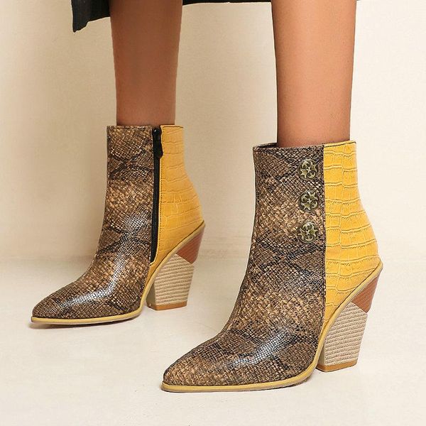 boots pointed toe women pu leather wedge high heel ankle chunky cowgirl winter for christmas western boots2021, Black
boots pointed toe women pu leather wedge high heel ankle chunky cowgirl winter for christmas western boots2021, Black