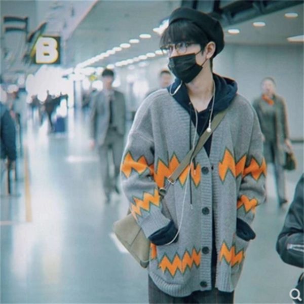 new autumn 2021 winter women sweater cardigans v neck retro loose poncho button warm knit coat jumpers casual outerwear 7zwi, White;black
new autumn 2021 winter women sweater cardigans v neck retro loose poncho button warm knit coat jumpers casual outerwear 7zwi, White;black