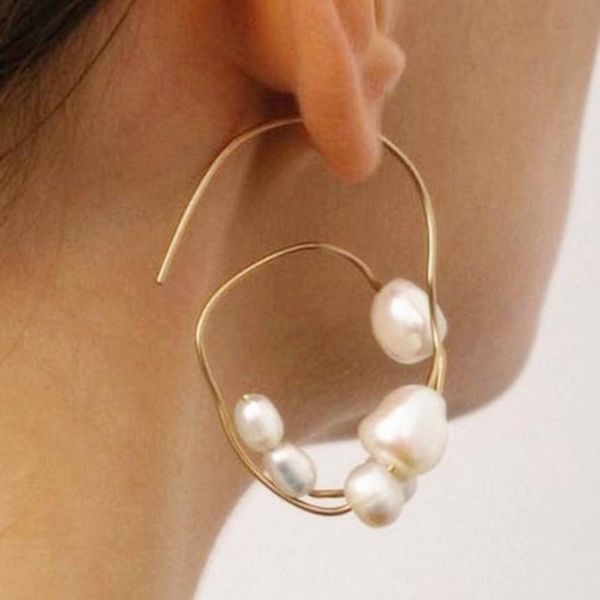 earrings & necklace huanzhi 2021 metal retro elegant geometry round curve asymmetry pearl earring for women party autumn winter jewelry gift, Silver
earrings & necklace huanzhi 2021 metal retro elegant geometry round curve asymmetry pearl earring for women party autumn winter jewelry gift, Silver