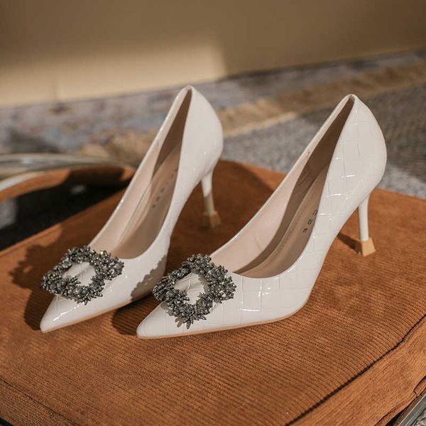 dress shoes high heels 88206 pointed high heel's thin heels spring 2022 versatile square buckle patent leather shallow mouth single sho, Black
dress shoes high heels 88206 pointed high heel's thin heels spring 2022 versatile square buckle patent leather shallow mouth single sho, Black